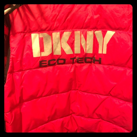 VINTAGE 1995 DKNY ECHÓ TECH DOWN VEST RARE!!!! - Picture 1 of 3